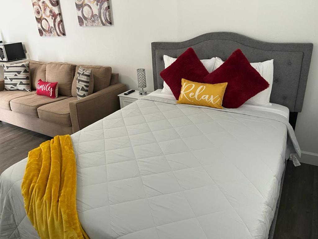 Incredible Comfortable Apartments Near The Airport And Beaches Tampa Esterno foto